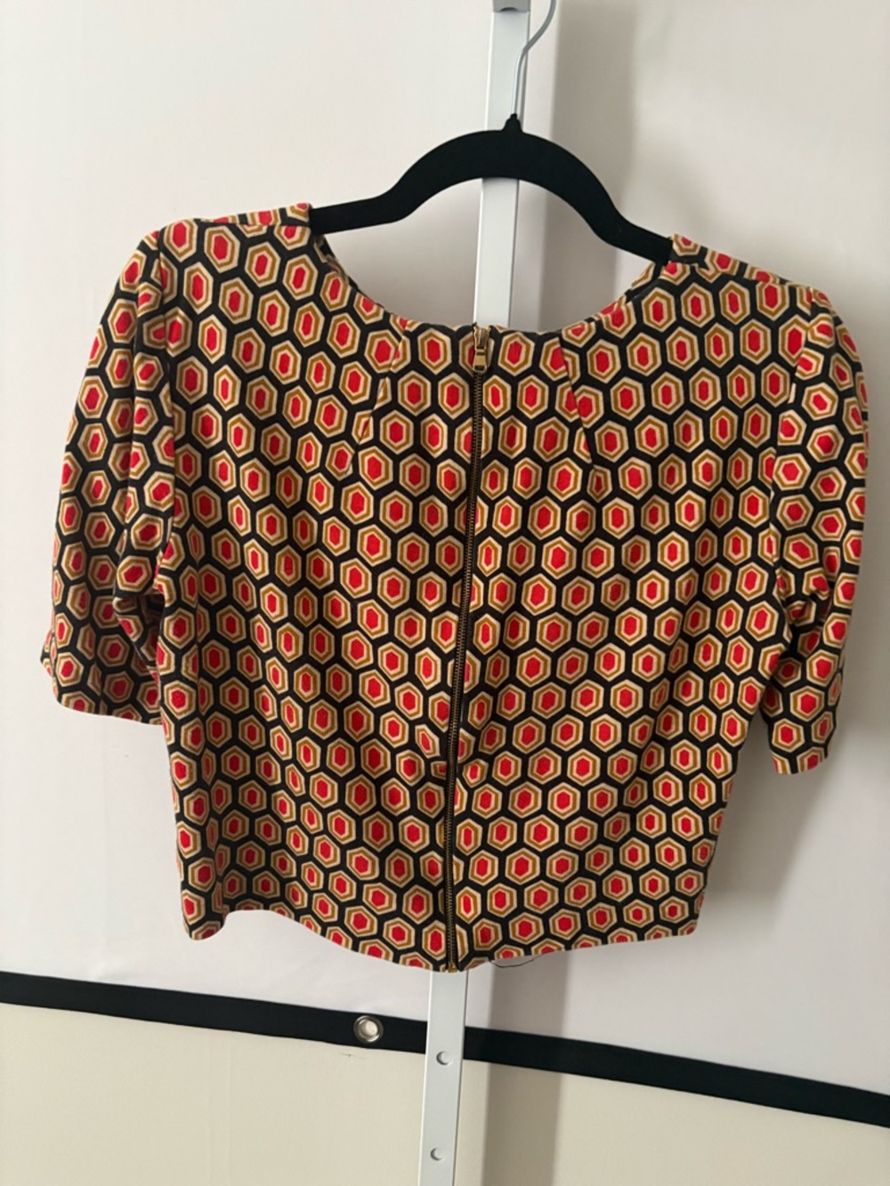 Trina Turk Beige, Black and Orange Geometric Short Sleeve Top - Picture 3 of 4